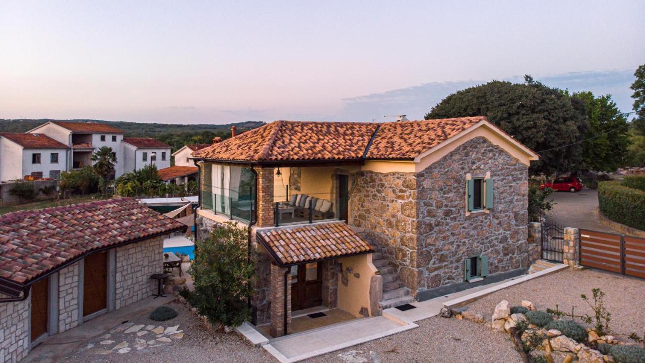 Villa Campiello Heated Pool Vrbnik Exterior photo
