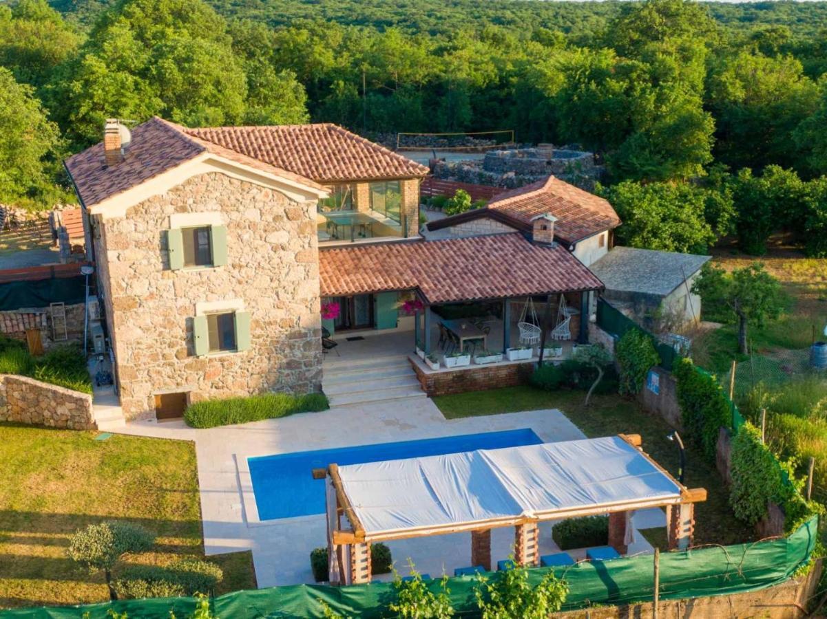 Villa Campiello Heated Pool Vrbnik Exterior photo