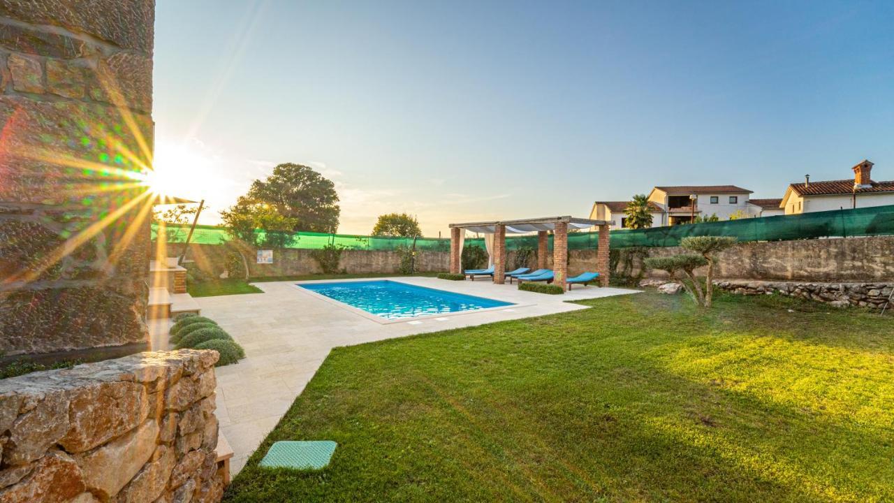 Villa Campiello Heated Pool Vrbnik Exterior photo